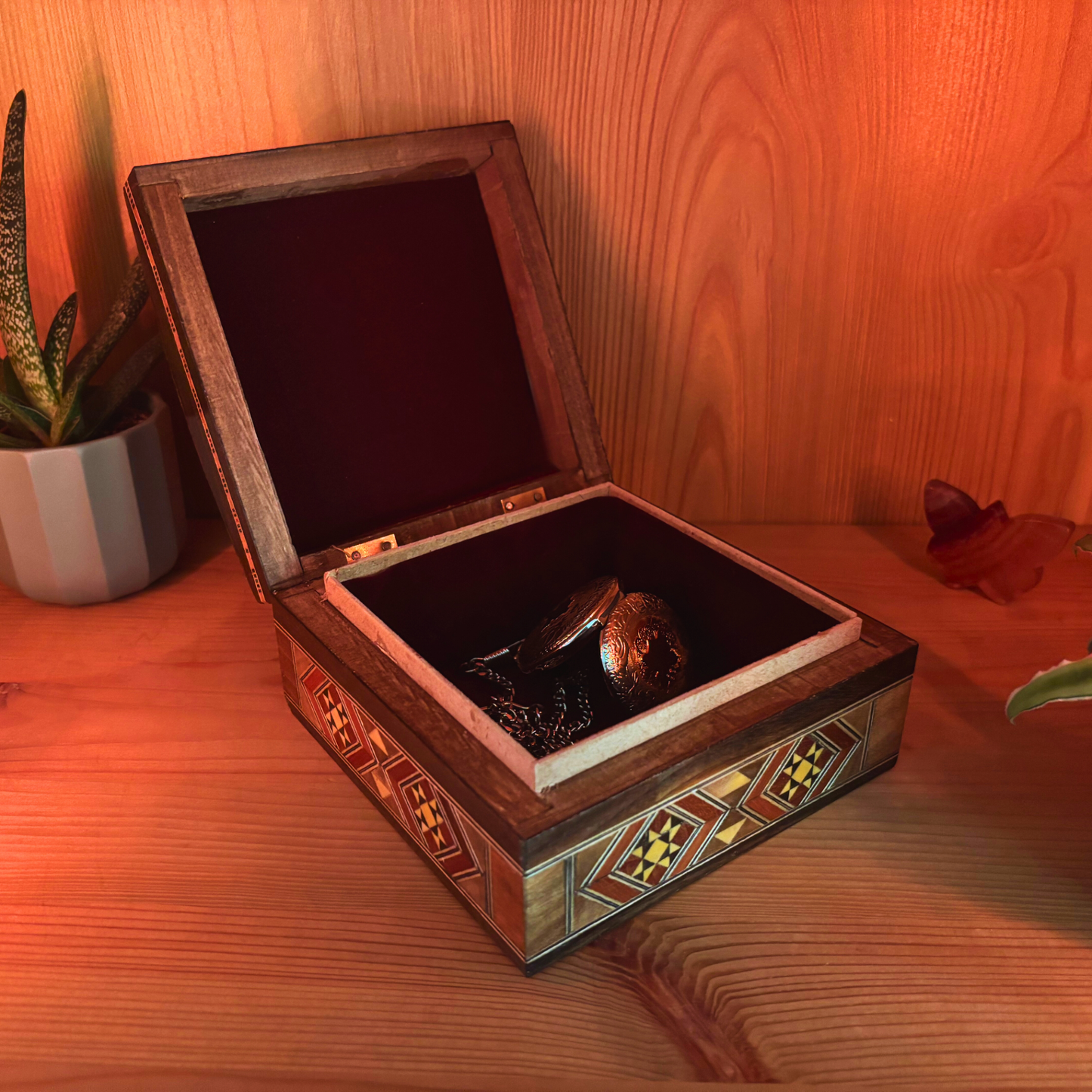 Damascene Mosaic Jewelry Box – Handcrafted Elegance
