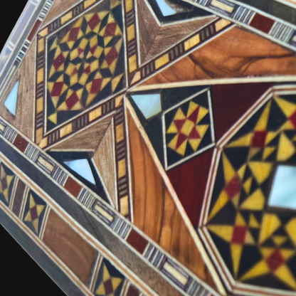 Caja Damasquina para Joyas, Plumas y Rosario – Hecha a Mano con Nácar