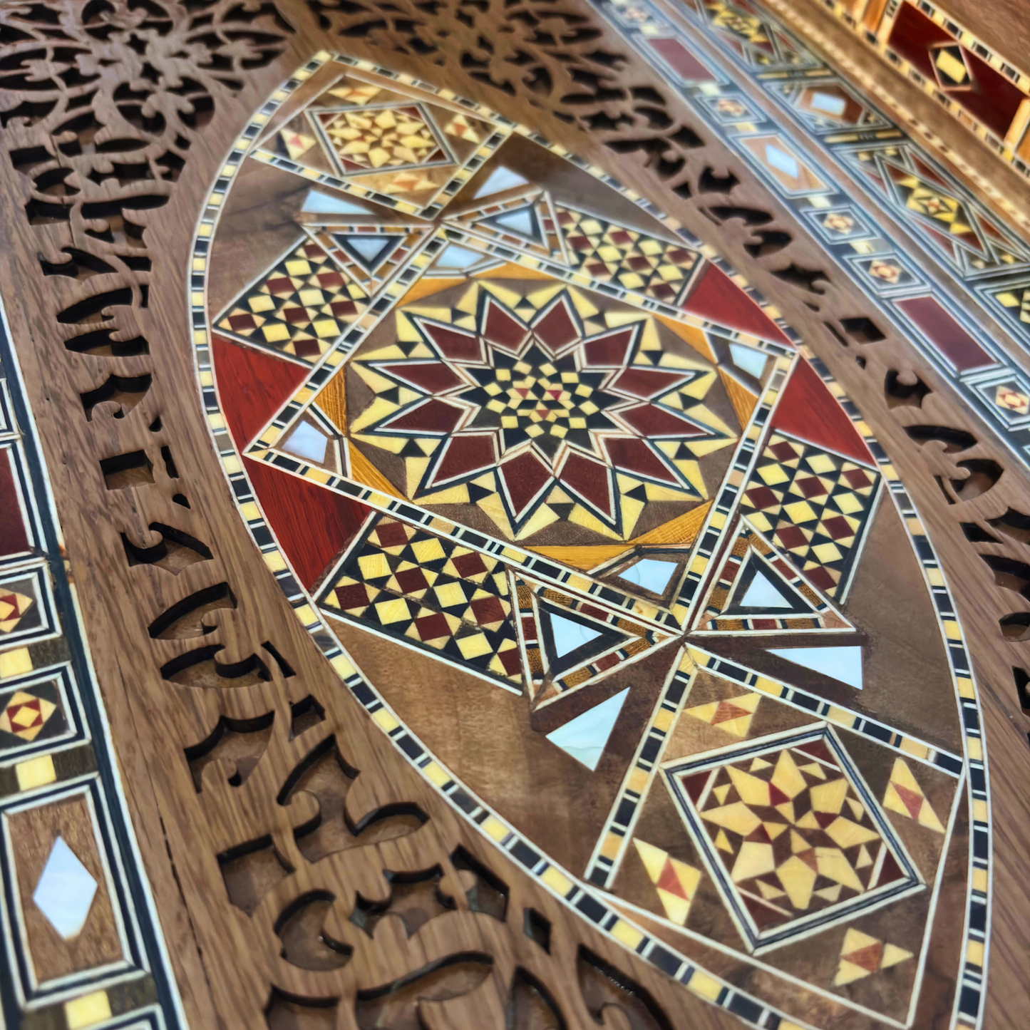 Damascene Mosaic Wooden Tray – Mother of Pearl Inlay & Natural Wood Elegance